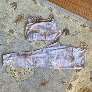 Athleta sports bra and capri leggings